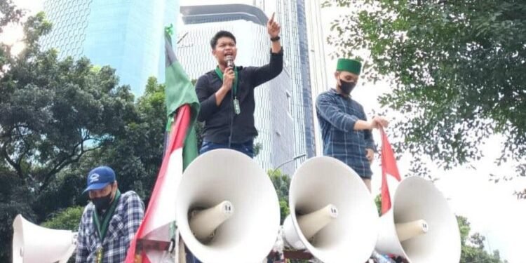Janji Hilirisasi Dipertanyakan, AKAR Sultra Soroti PT Tiran