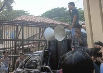SAC Kembali Demo Polda Sultra, Desak Usut Dugaan PETI di Bombana